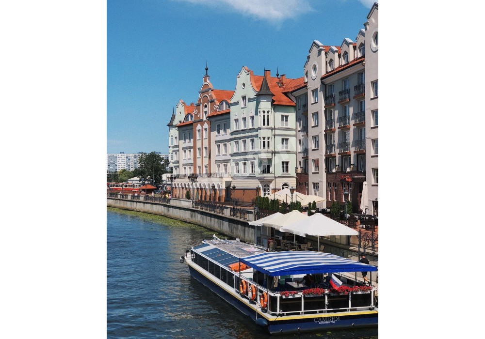 Экскурсионный тур "Сумерки Кёнигсберга" с музеем Фридландские ворота и ужином в баварском ресторане